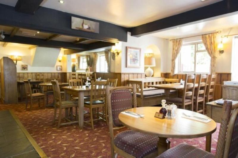 مبيت وإفطار سويندون The White Hart, Wroughton المظهر الخارجي الصورة