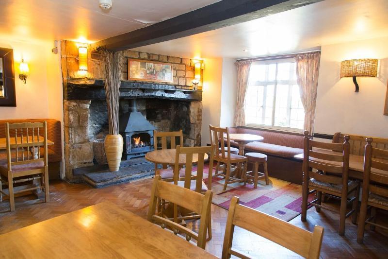 مبيت وإفطار سويندون The White Hart, Wroughton المظهر الخارجي الصورة